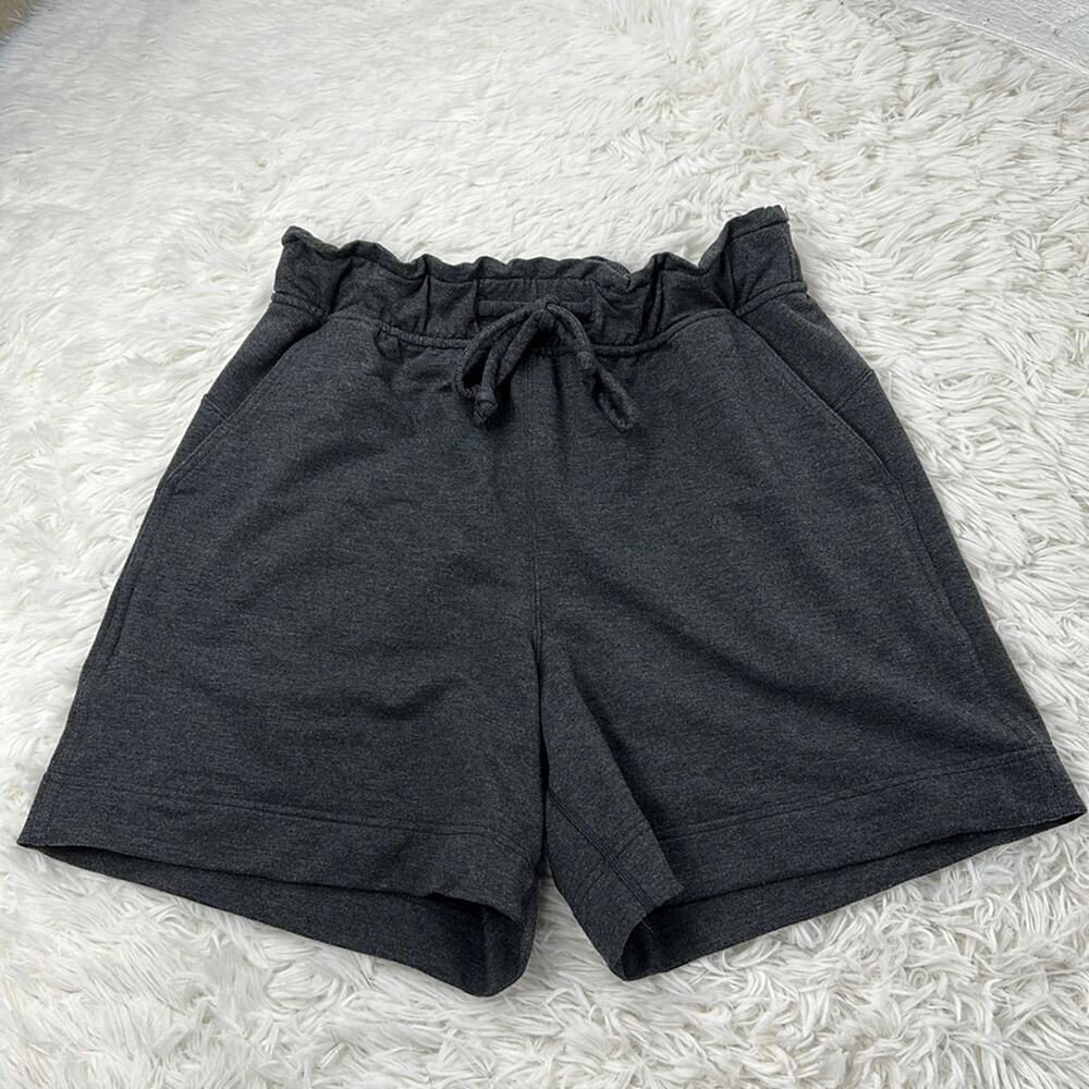 Lululemon Hello Sunday Short Heathered Mod Black